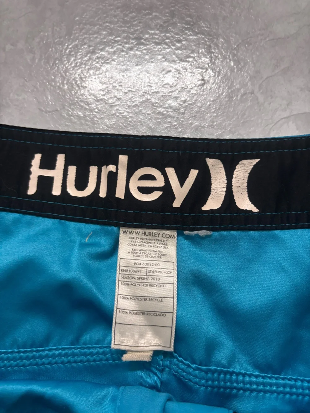 Vintage Hurley Men’s Teal Board Shorts with Black Accents size 32 MEASURE SHOWN